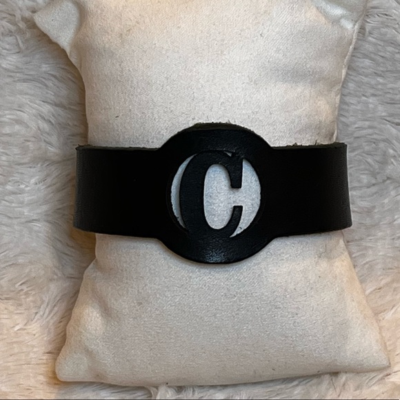 Rustic Cuff - black leather initial “C” - Picture 2 of 3